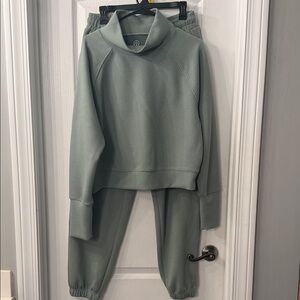 Cozy Waffle-Knit Track Jogger Set - Sage Green